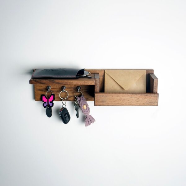 Citrovita Walnut Wood Key Holder – Wall Mounted Organizer Rack - Image 6